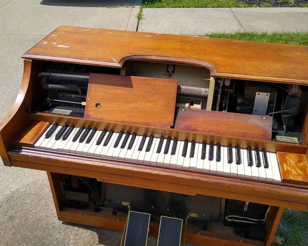 Piano removal Piano removal